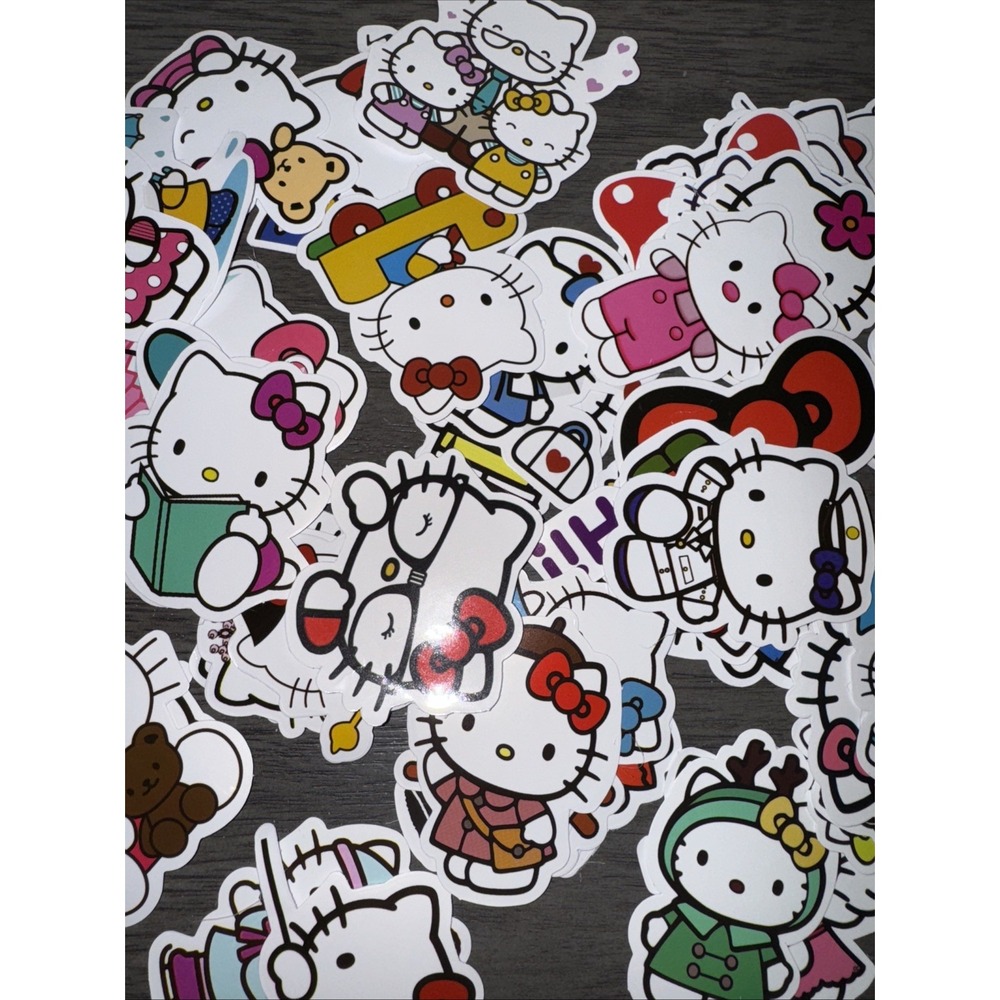 Hello Kitty Stickers - Picture 3 of 3